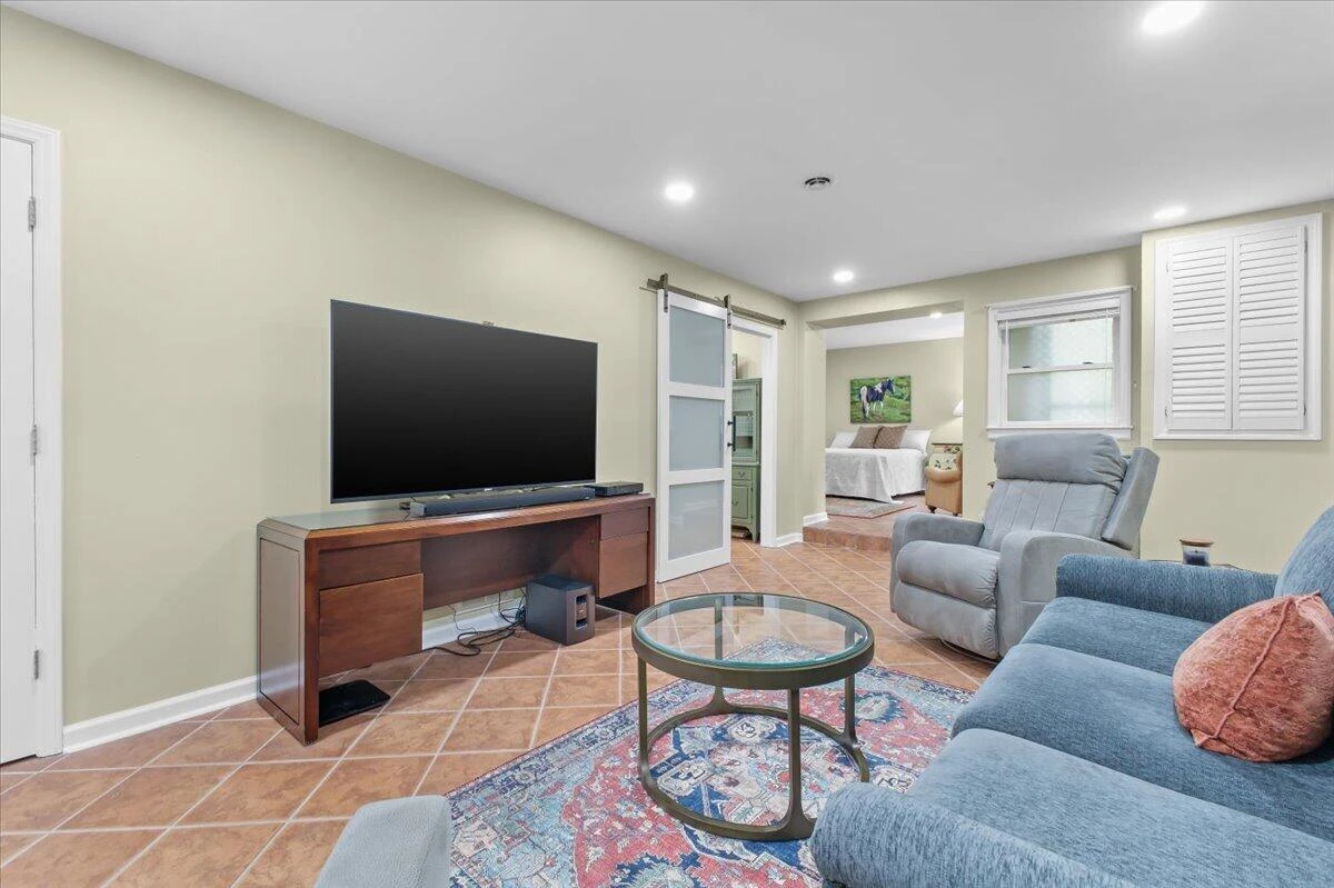 6446 Poages Mill DR - Photo 40
