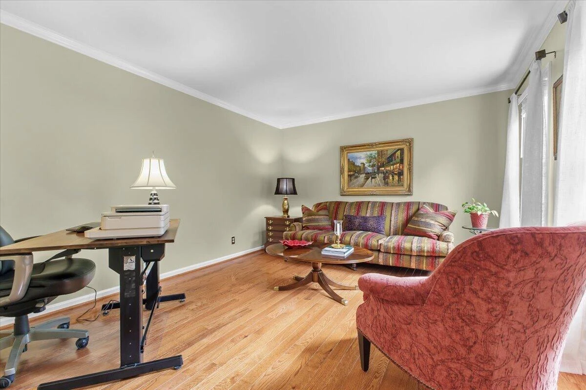6446 Poages Mill DR - Photo 8