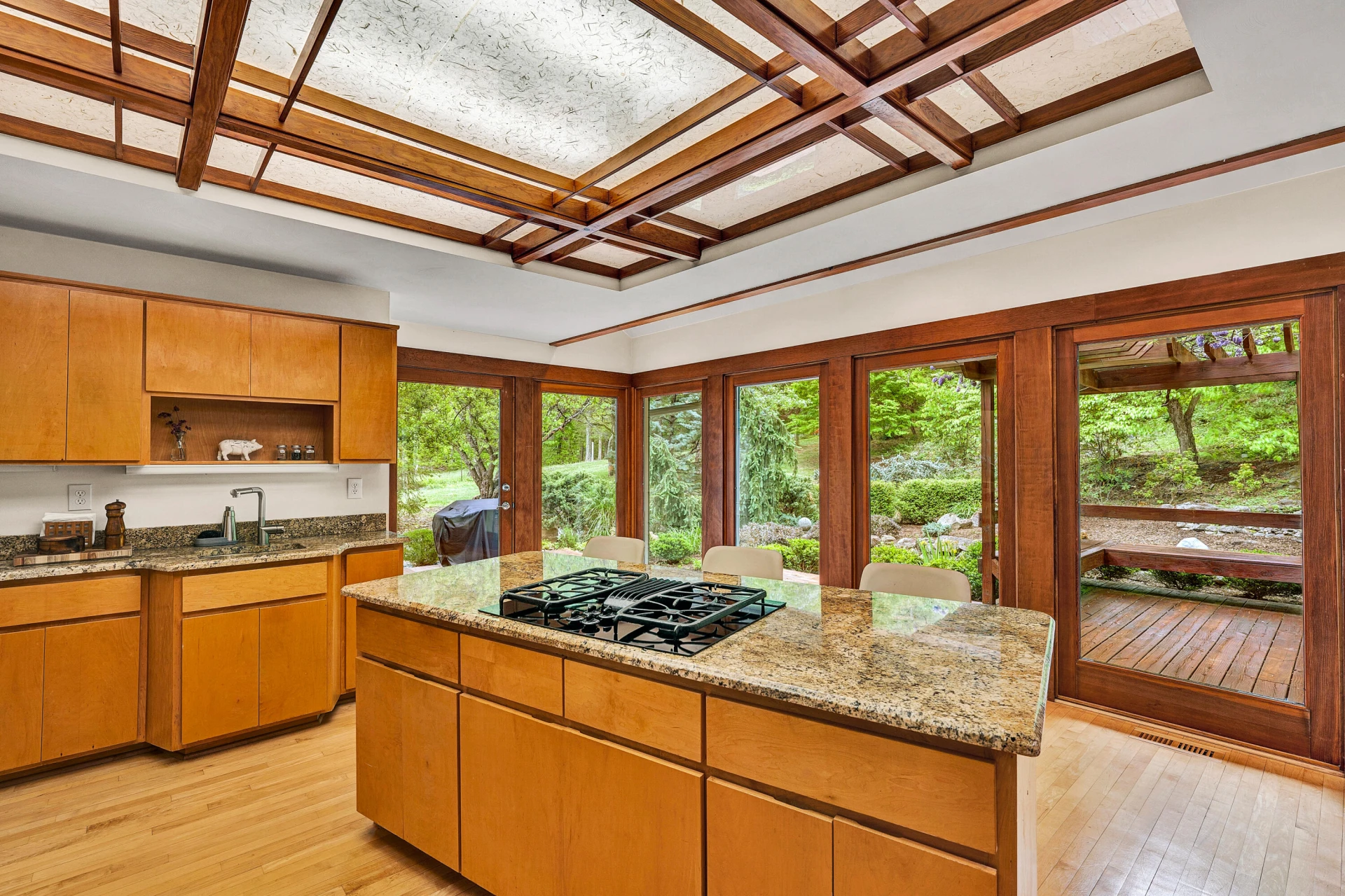 1560 Lee LN - Photo 20