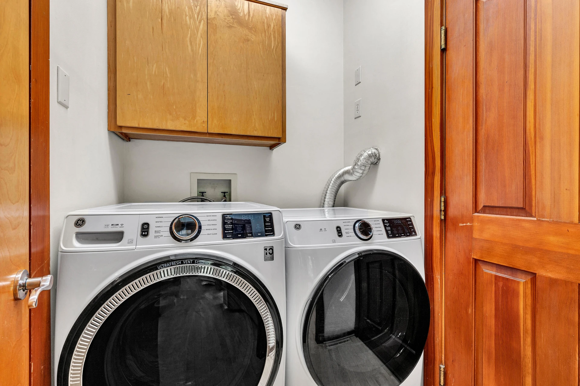 1560 Lee LN - Photo 23