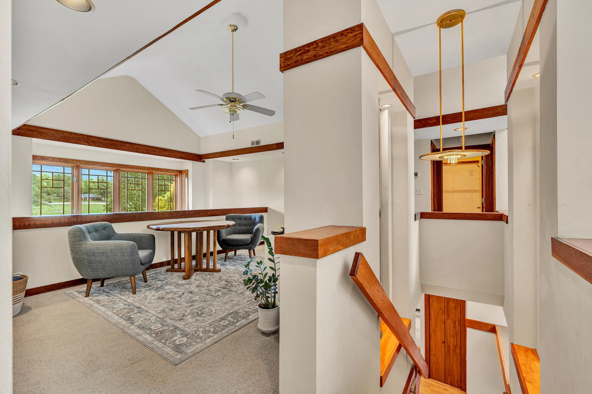1560 Lee LN - Photo 32