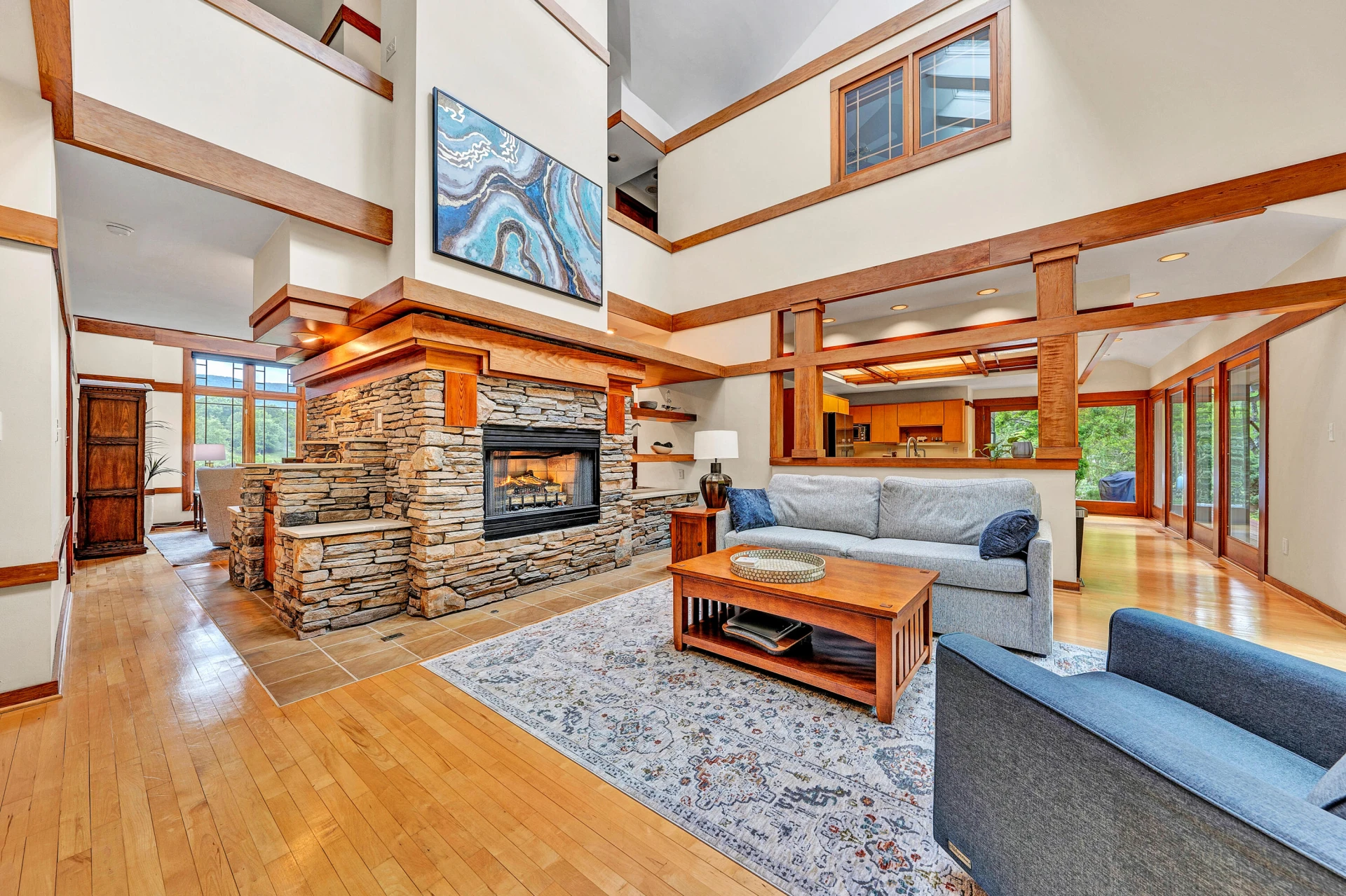 1560 Lee LN - Photo 4
