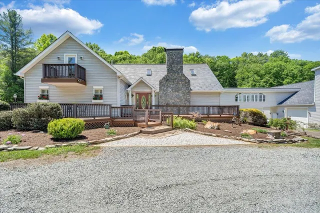 674 Old Furnace RD SW, Riner, VA, 24149