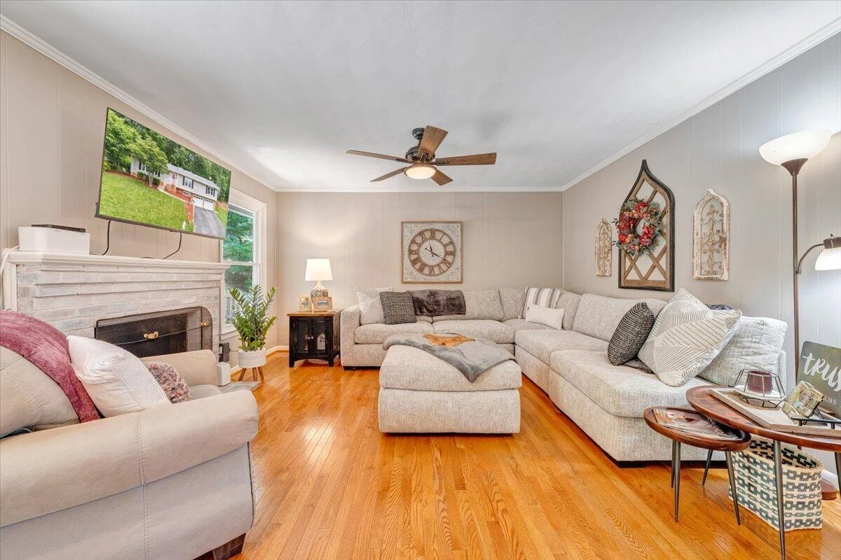 6132 Flamingo DR - Photo 18