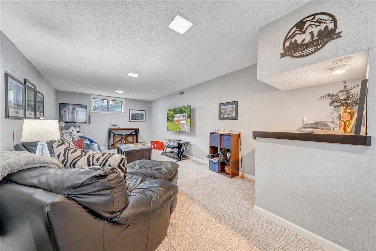 6132 Flamingo DR - Photo 30