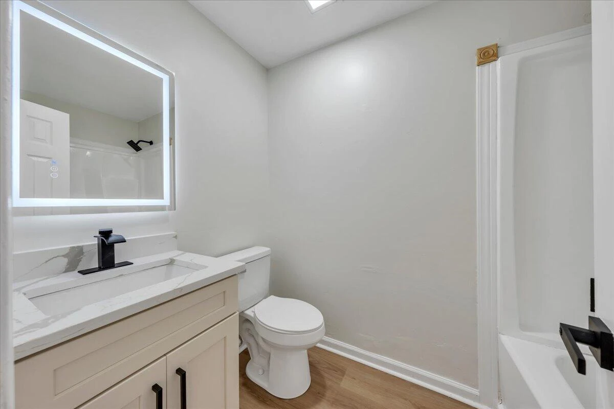 1072 Maywood DR - Photo 20