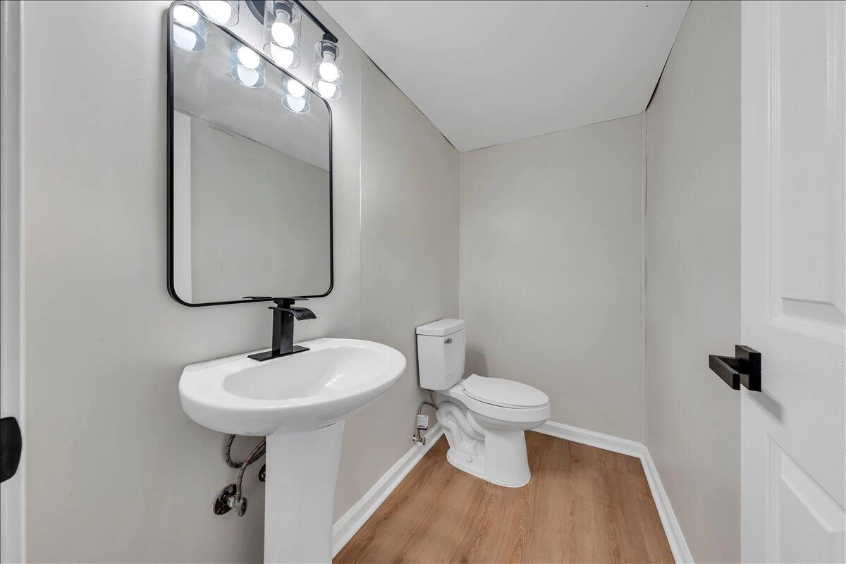 1072 Maywood DR - Photo 25