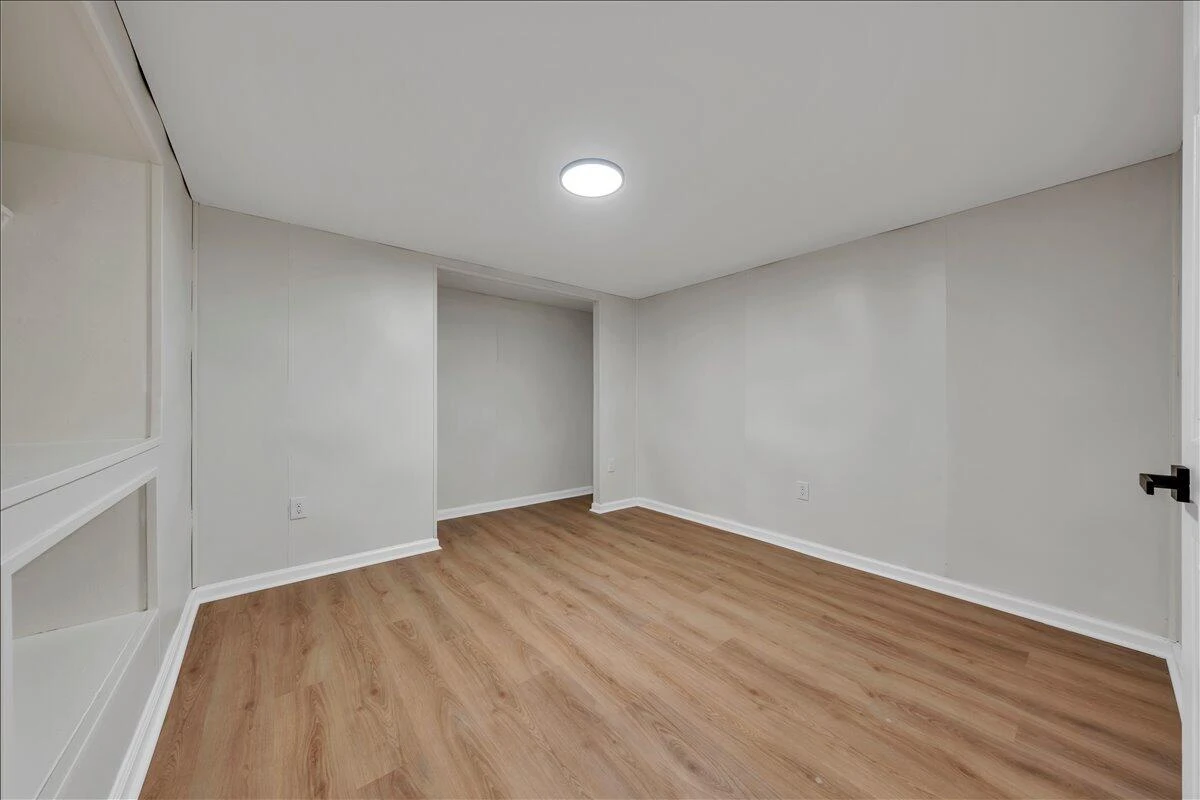 1072 Maywood DR - Photo 26