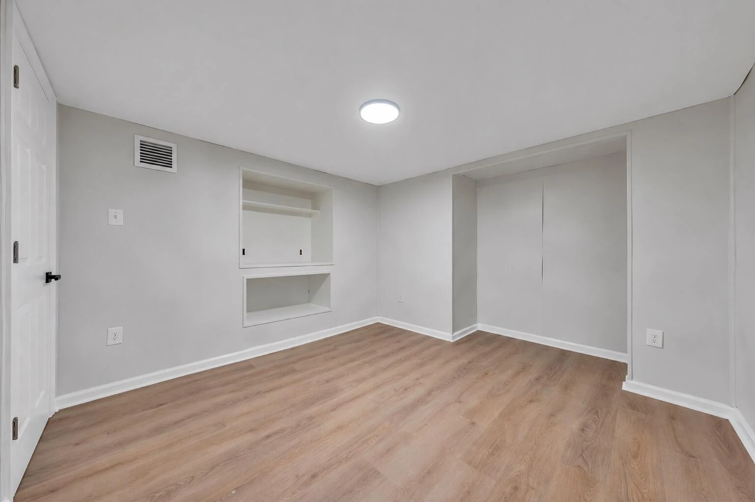 1072 Maywood DR - Photo 27