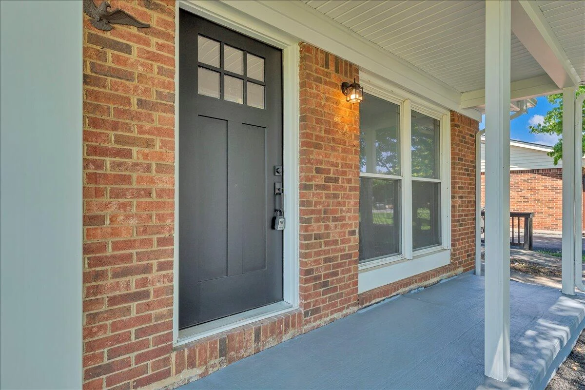 1072 Maywood DR - Photo 5