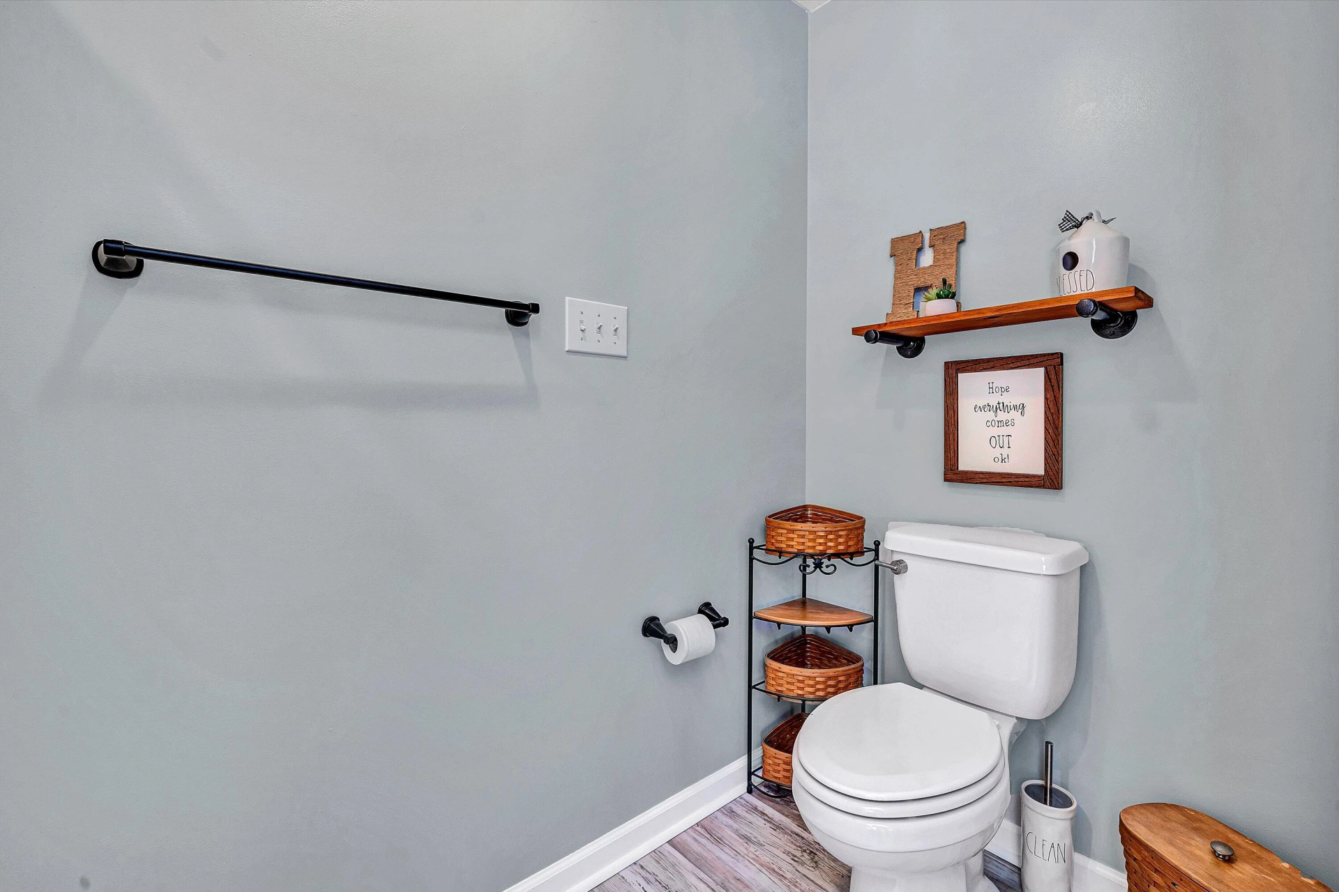 1040 Old Station Loop - Photo 43