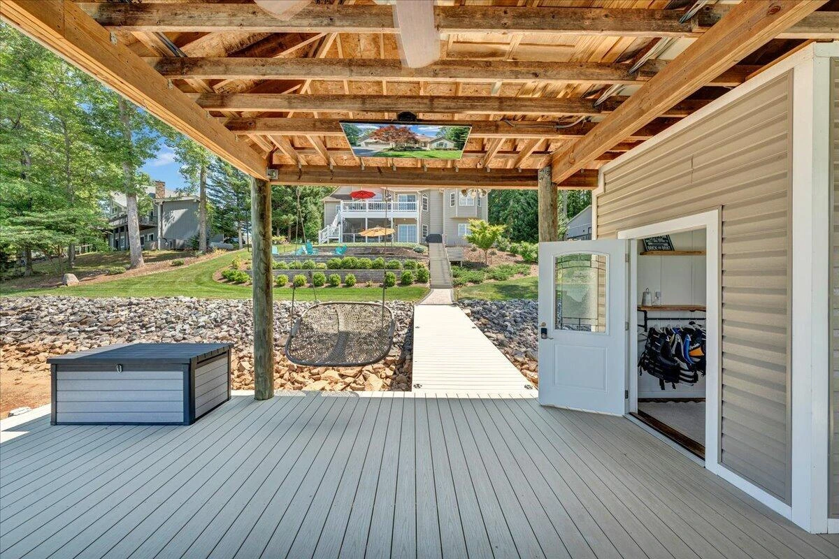 625 Winding Waters DR - Photo 15