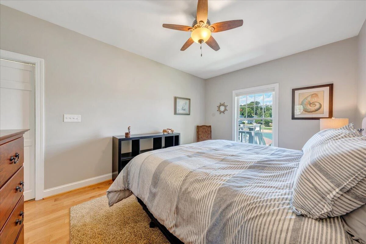 625 Winding Waters DR - Photo 43
