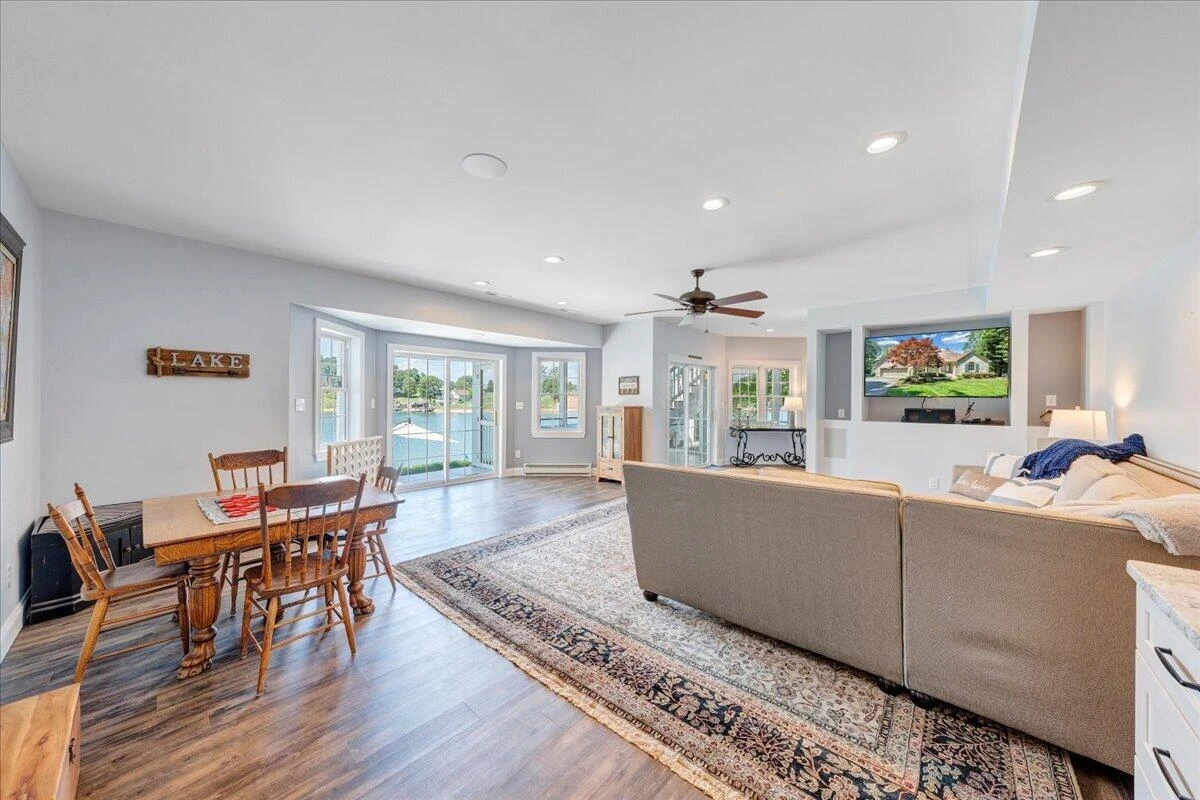 625 Winding Waters DR - Photo 49