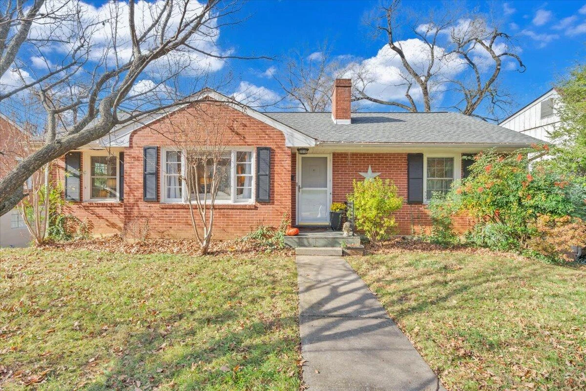 2603 Stephenson AVE SW - Photo 2
