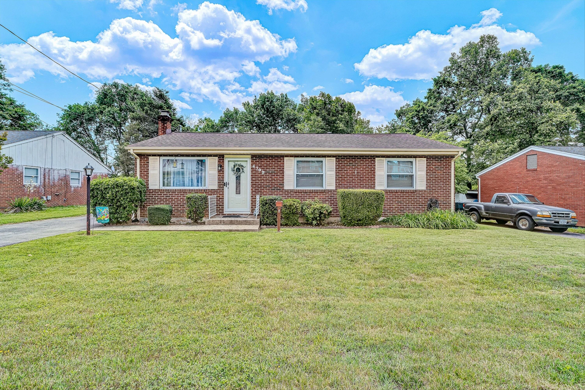 4702 Desi RD NW - Photo 2