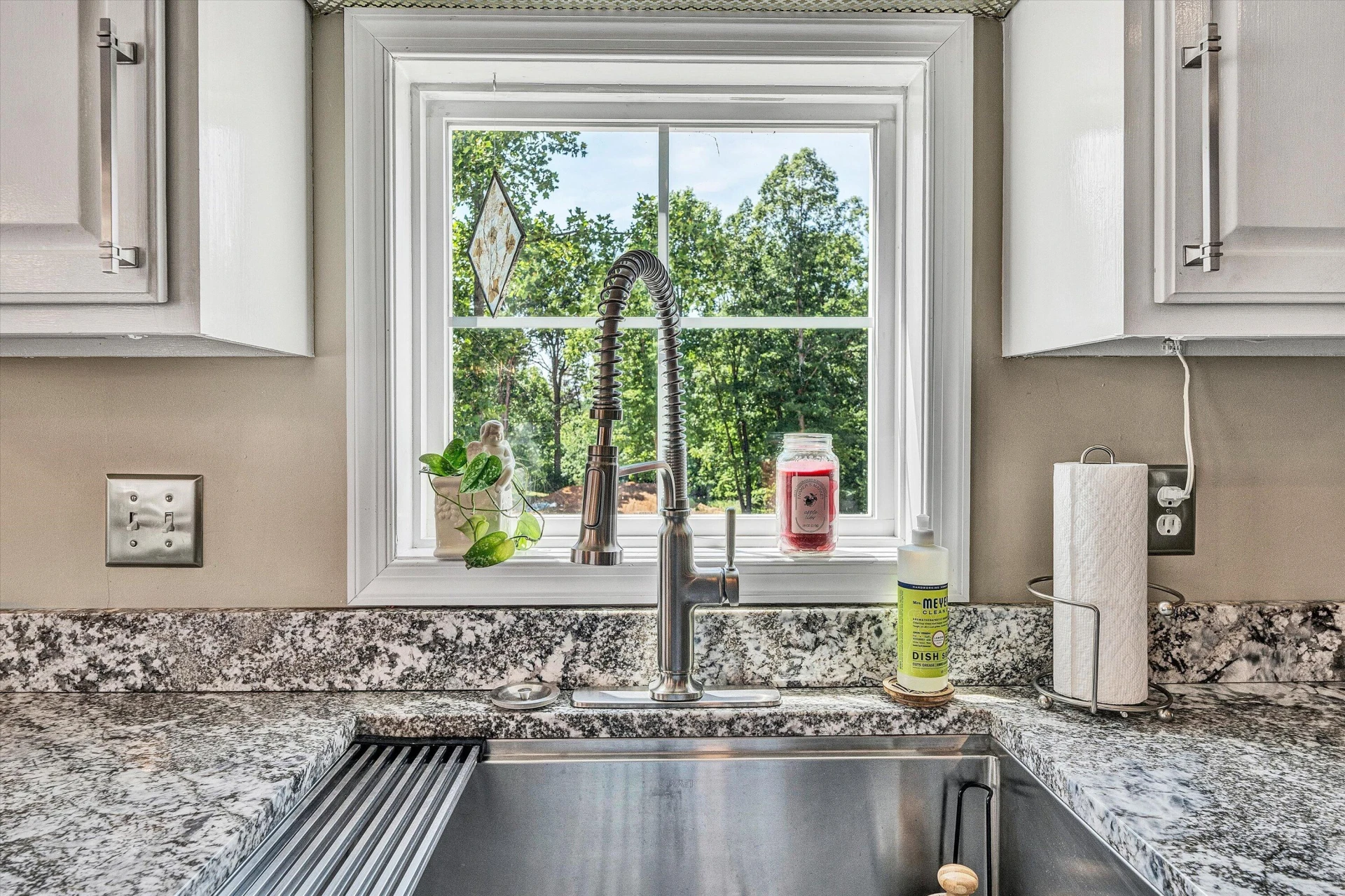 201 Spyglass LN - Photo 16