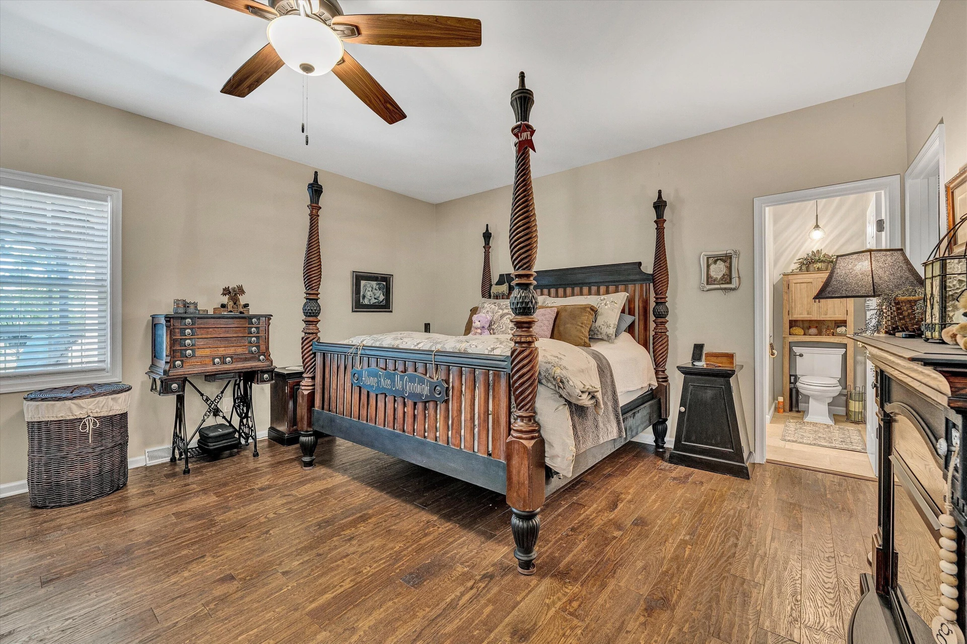 201 Spyglass LN - Photo 19