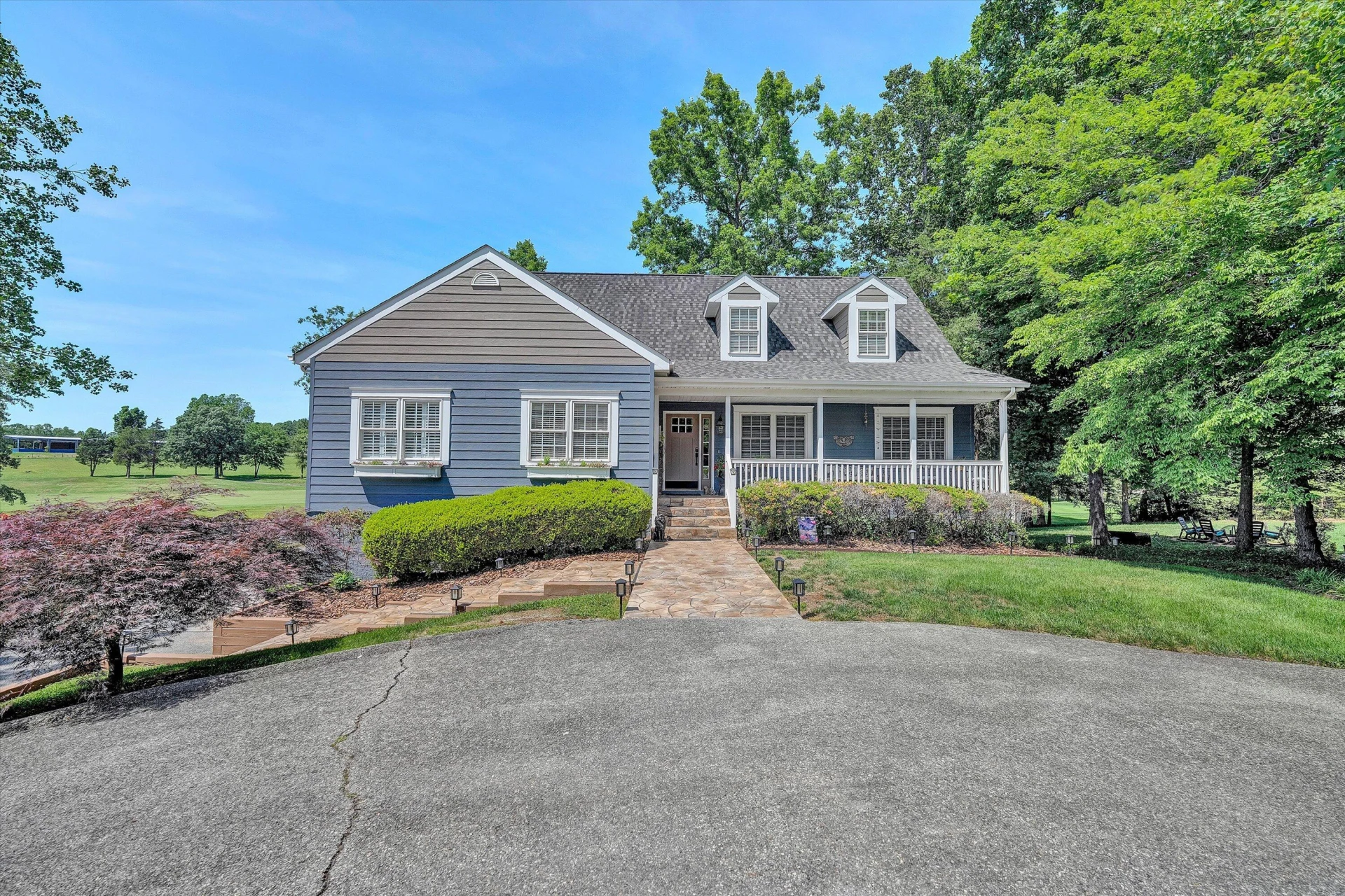 201 Spyglass LN - Photo 2