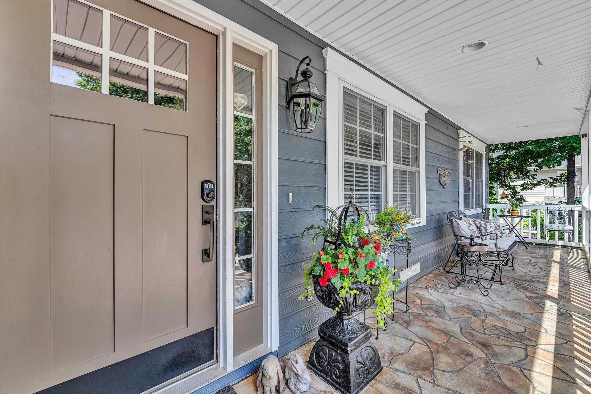 201 Spyglass LN - Photo 3