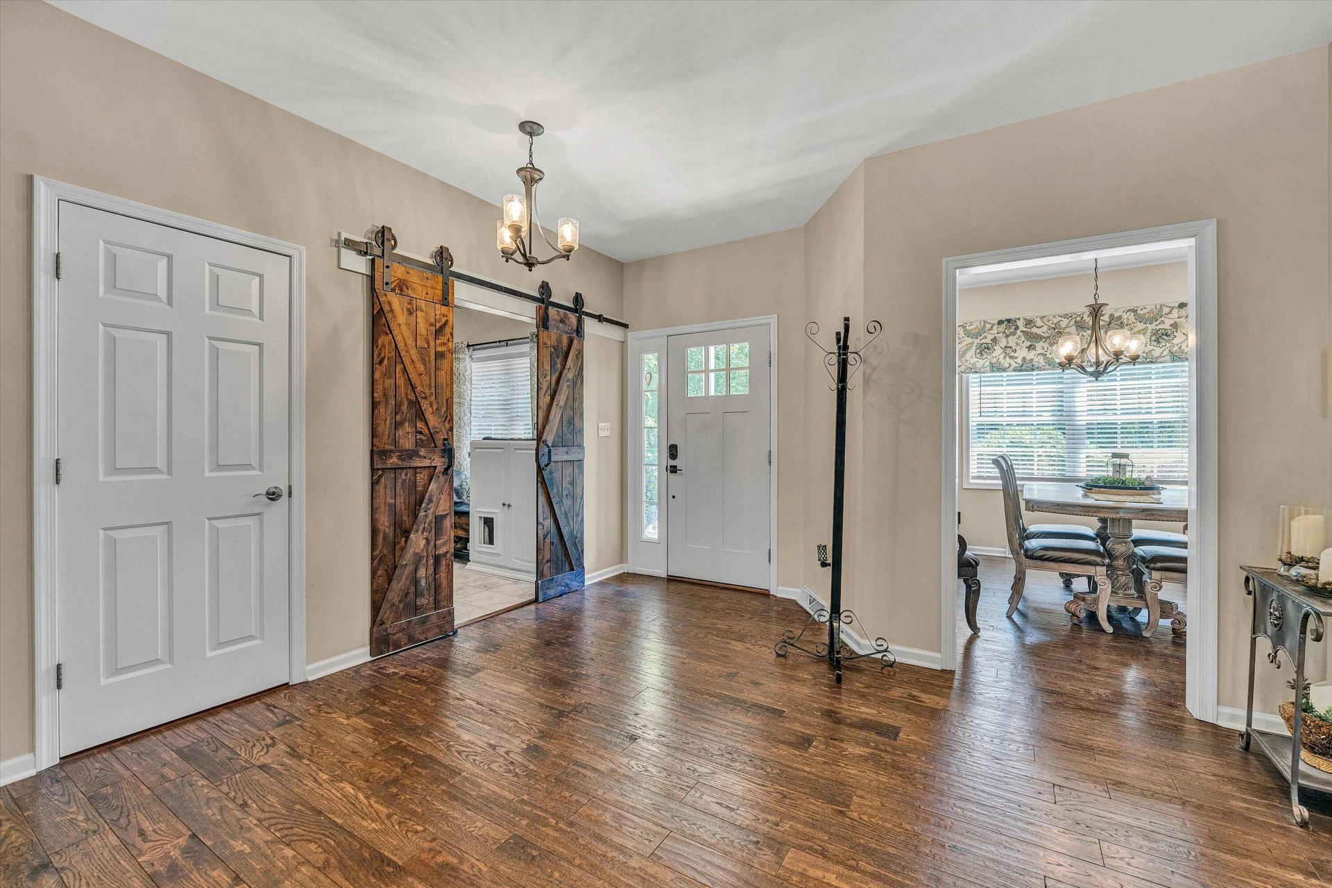 201 Spyglass LN - Photo 8