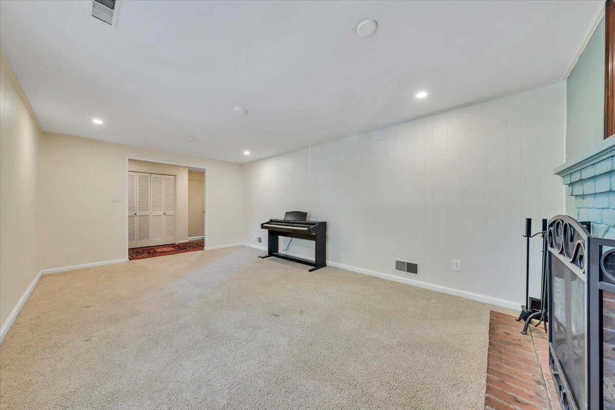 2750 White Pelican LN - Photo 10