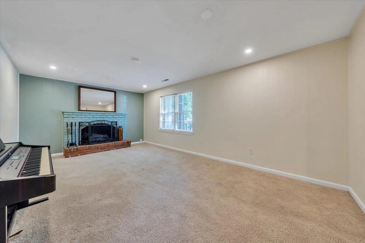 2750 White Pelican LN - Photo 8
