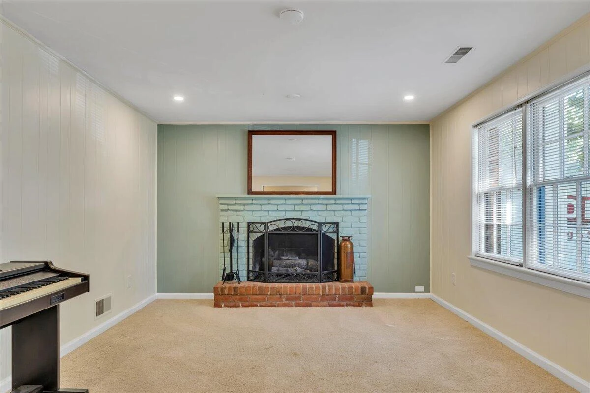 2750 White Pelican LN - Photo 9