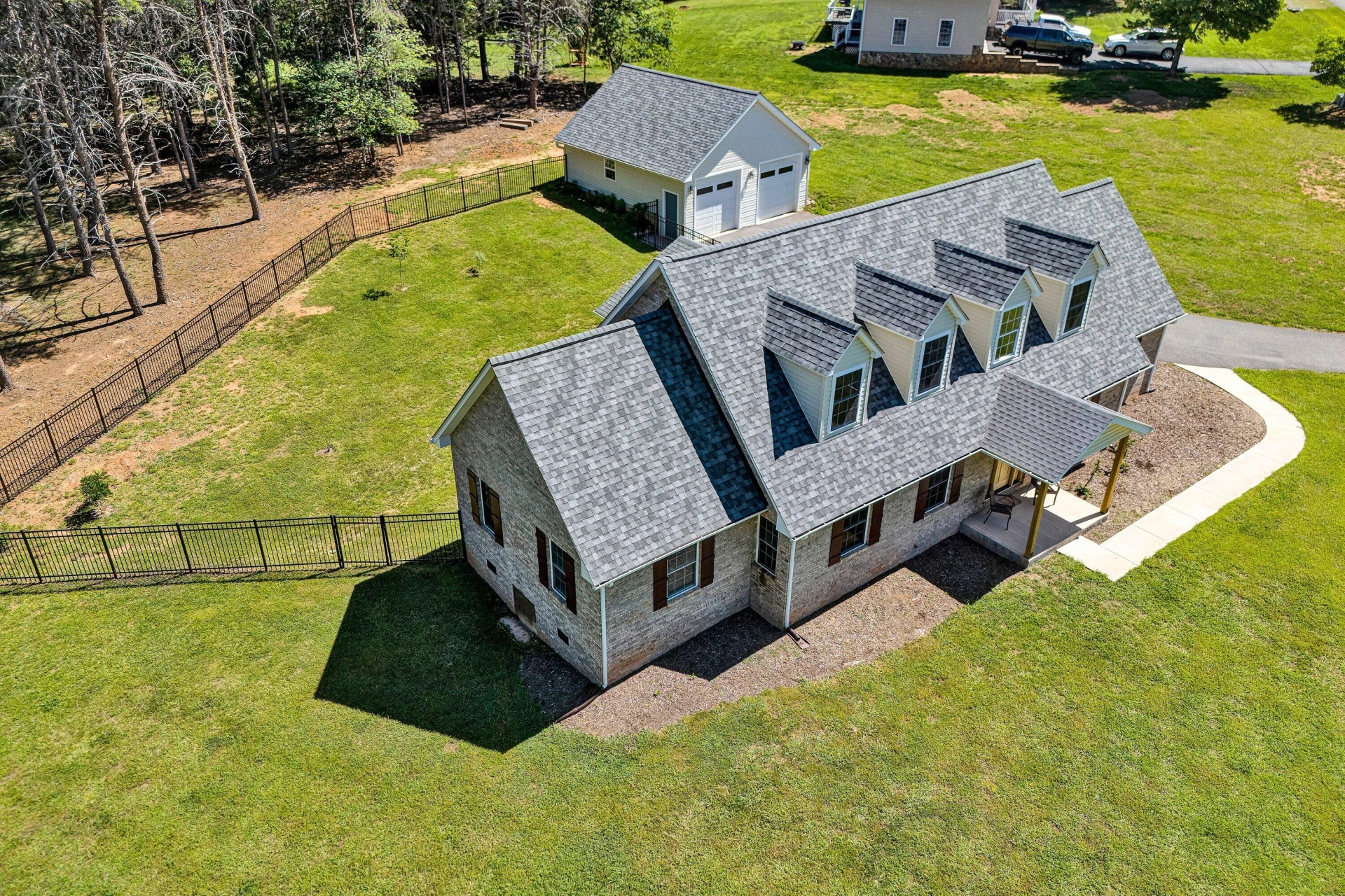 2651 Timberwood LN - Photo 4