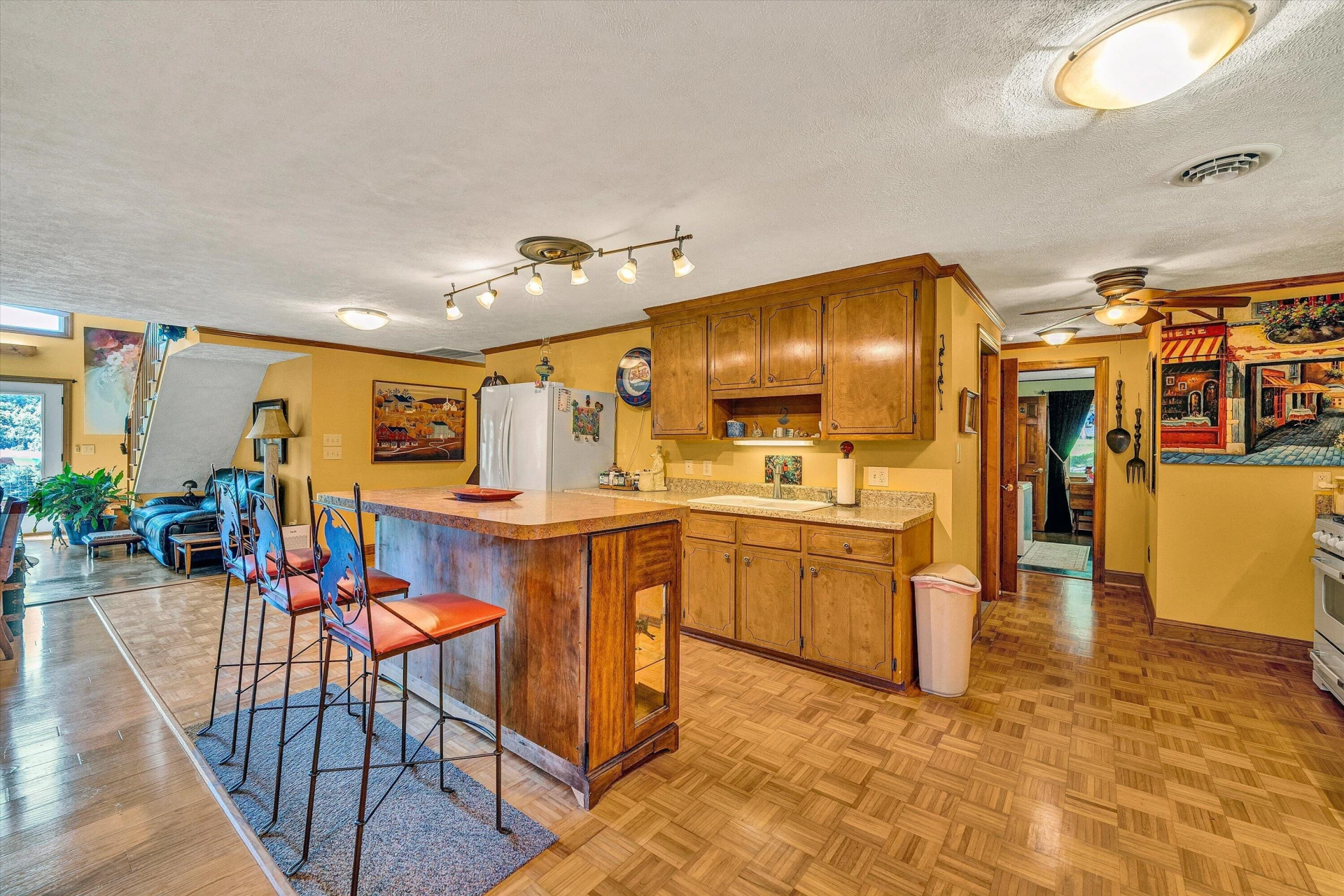 517 Elmer LN - Photo 13