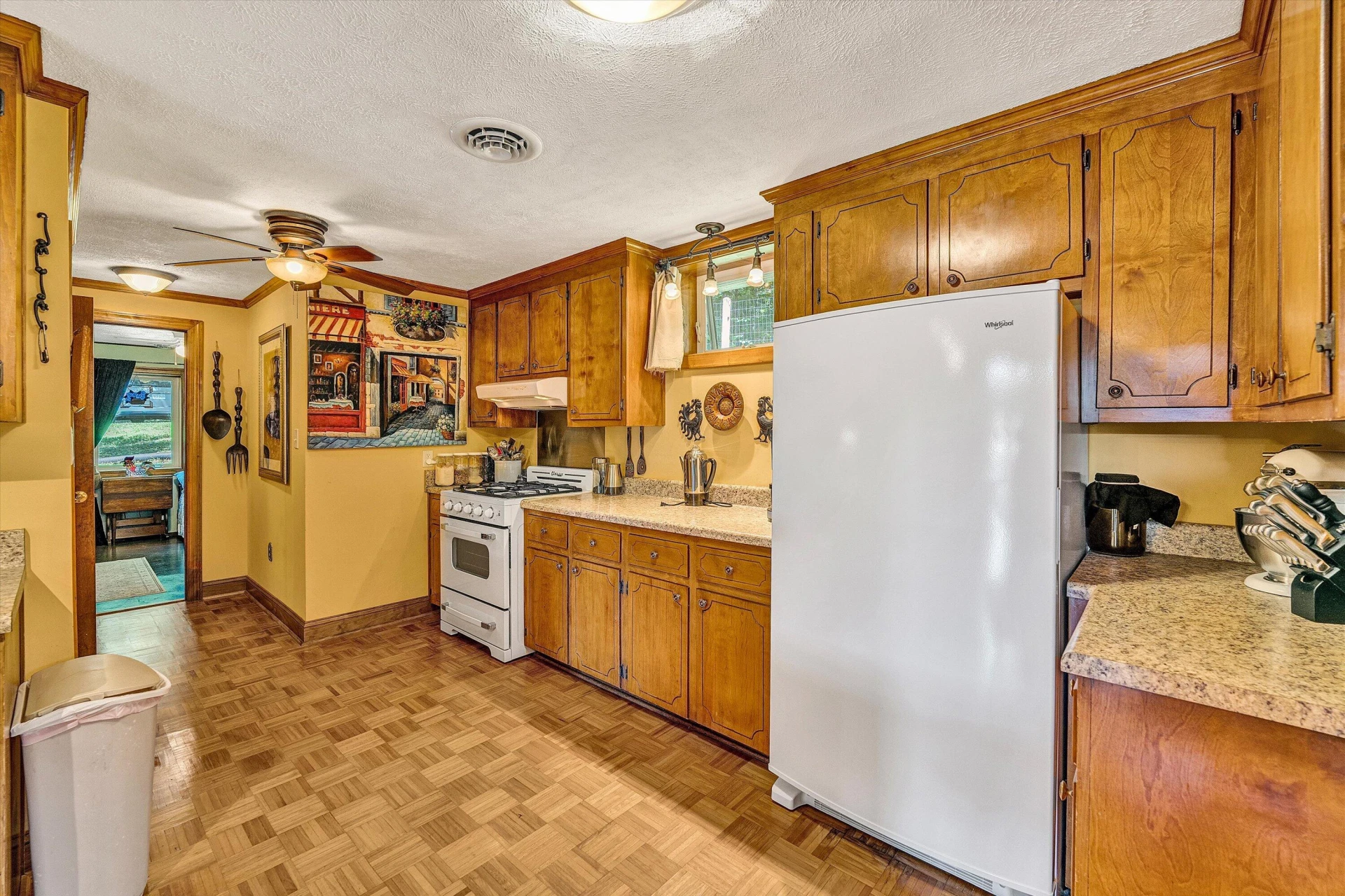 517 Elmer LN - Photo 15