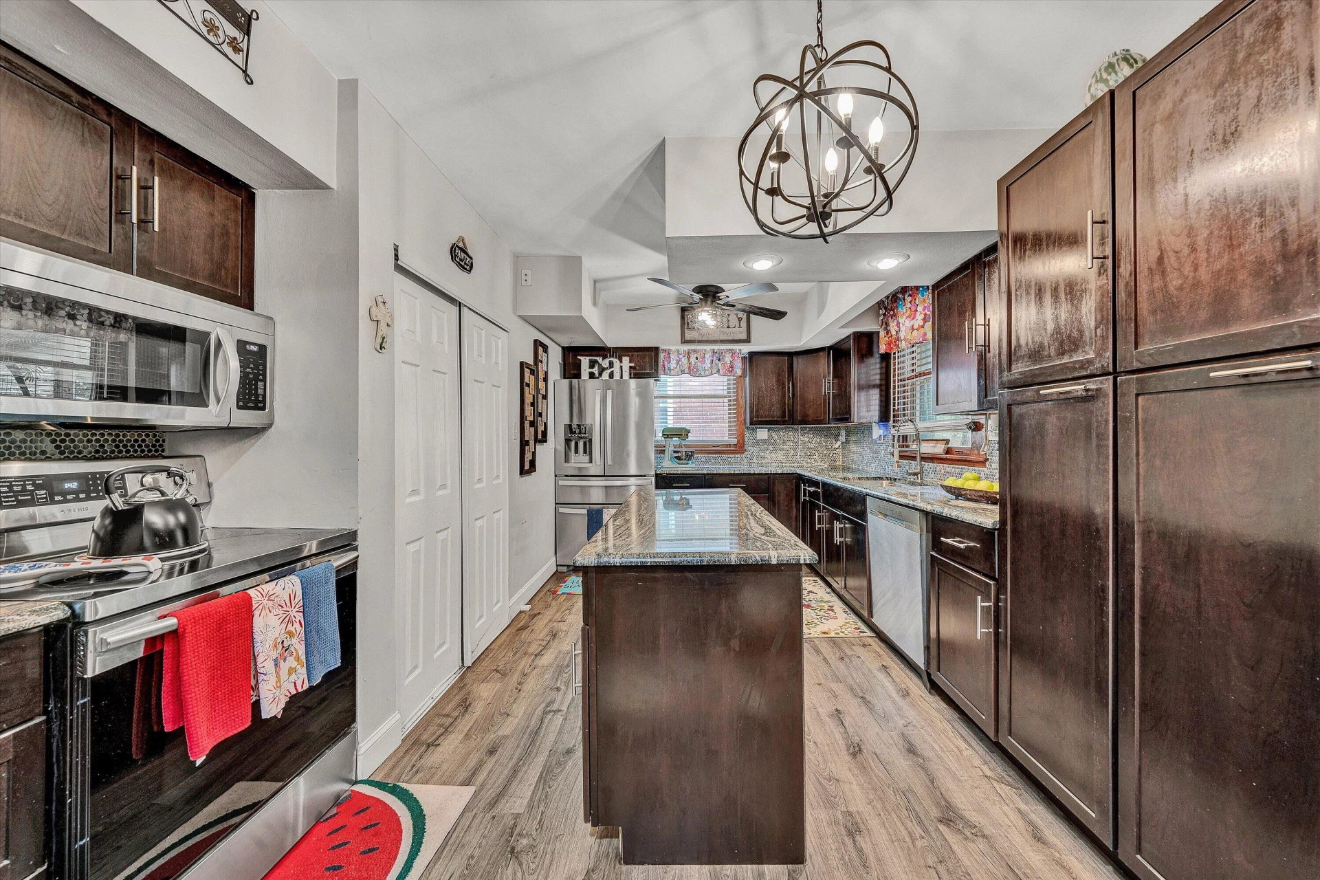 2015 Denniston AVE SW - Photo 11