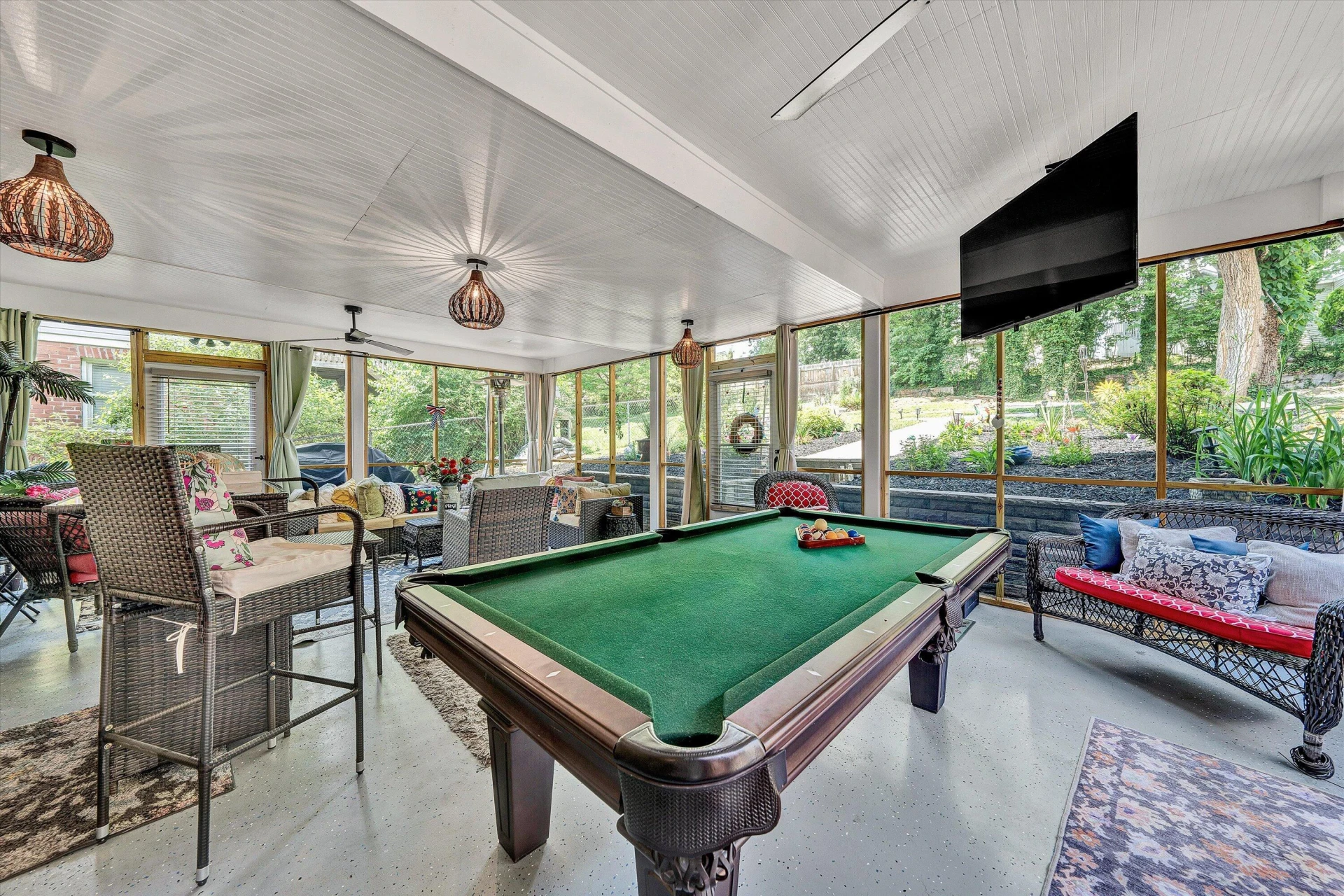 2015 Denniston AVE SW - Photo 28