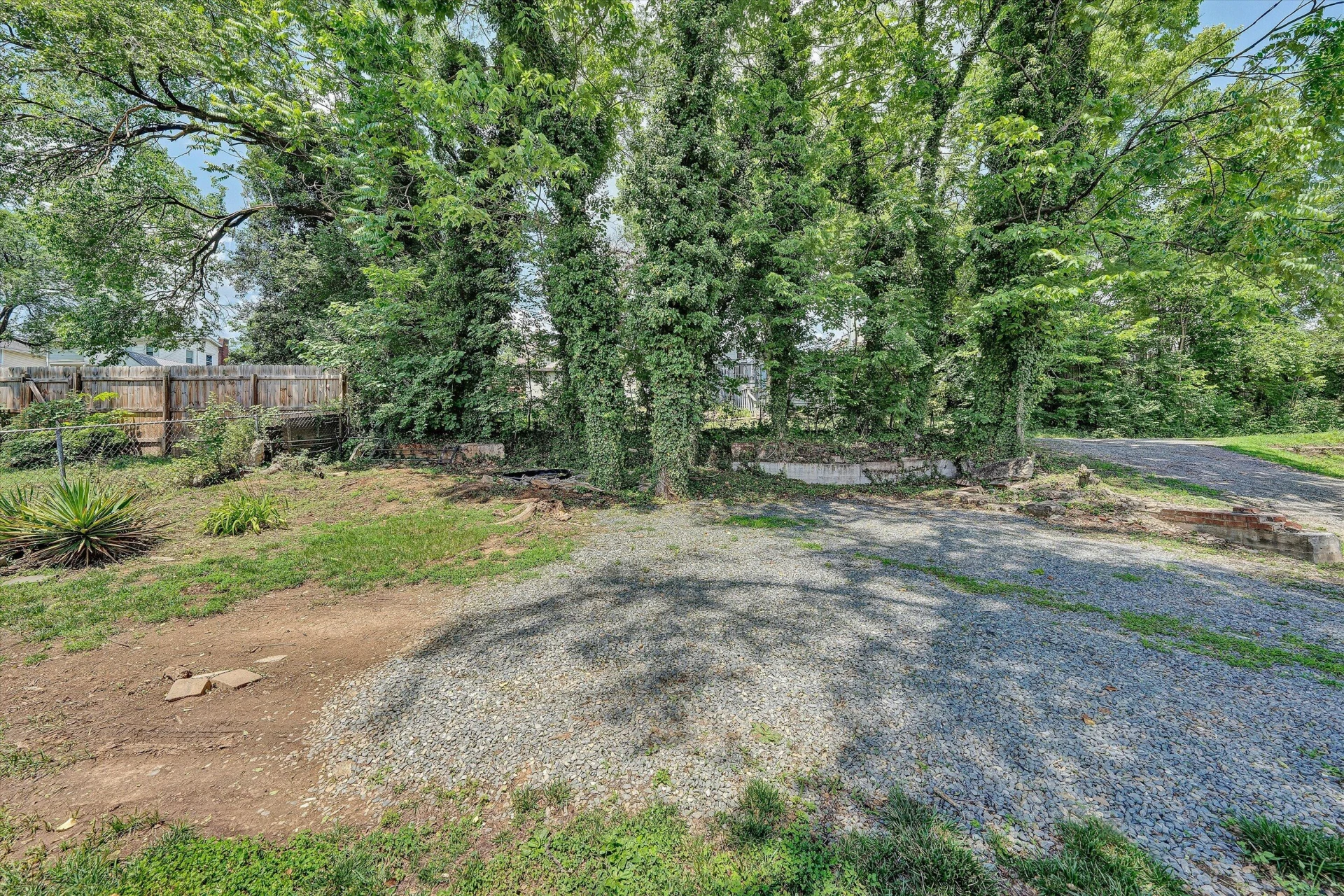 2015 Denniston AVE SW - Photo 37
