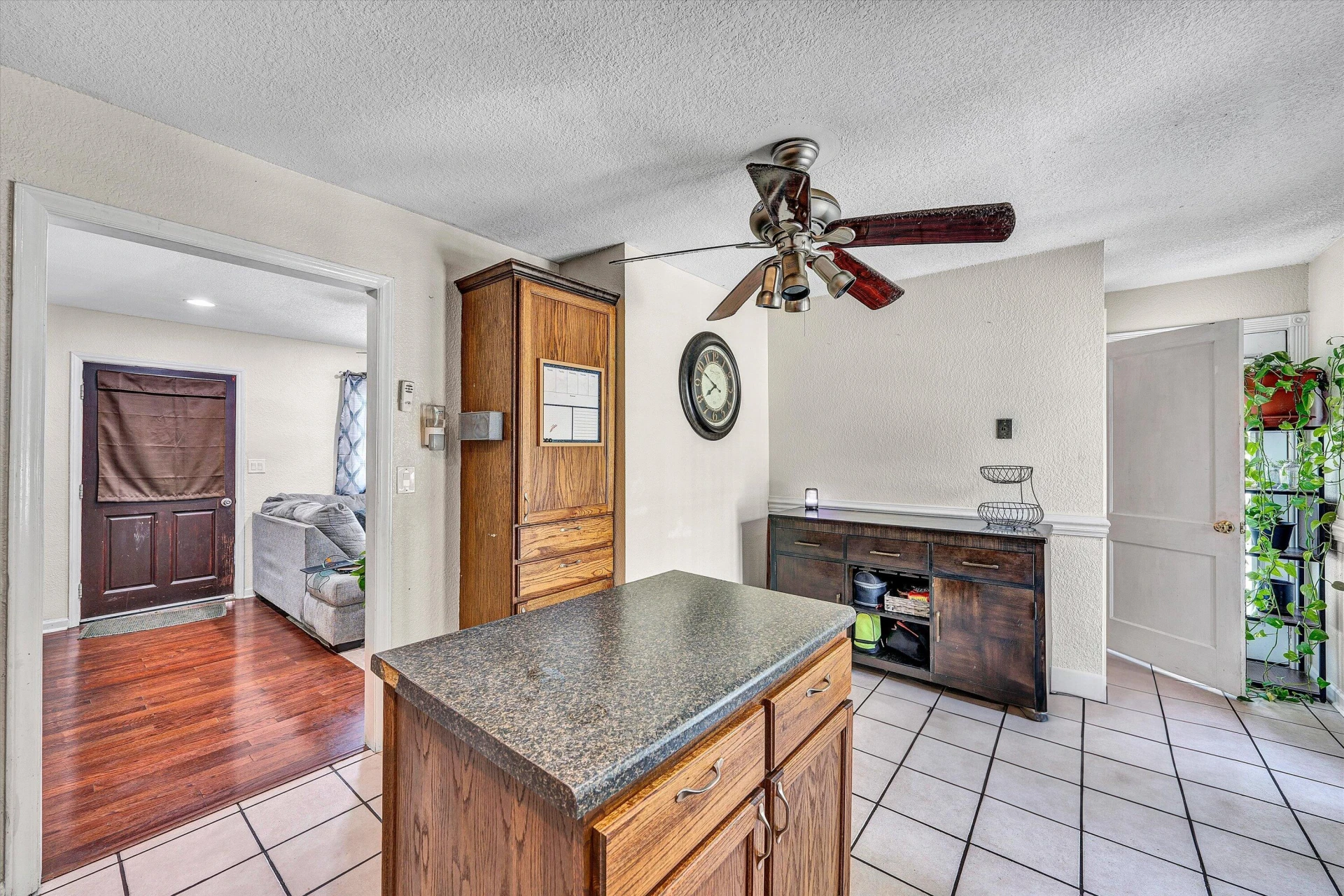 8402 Brubaker DR - Photo 8