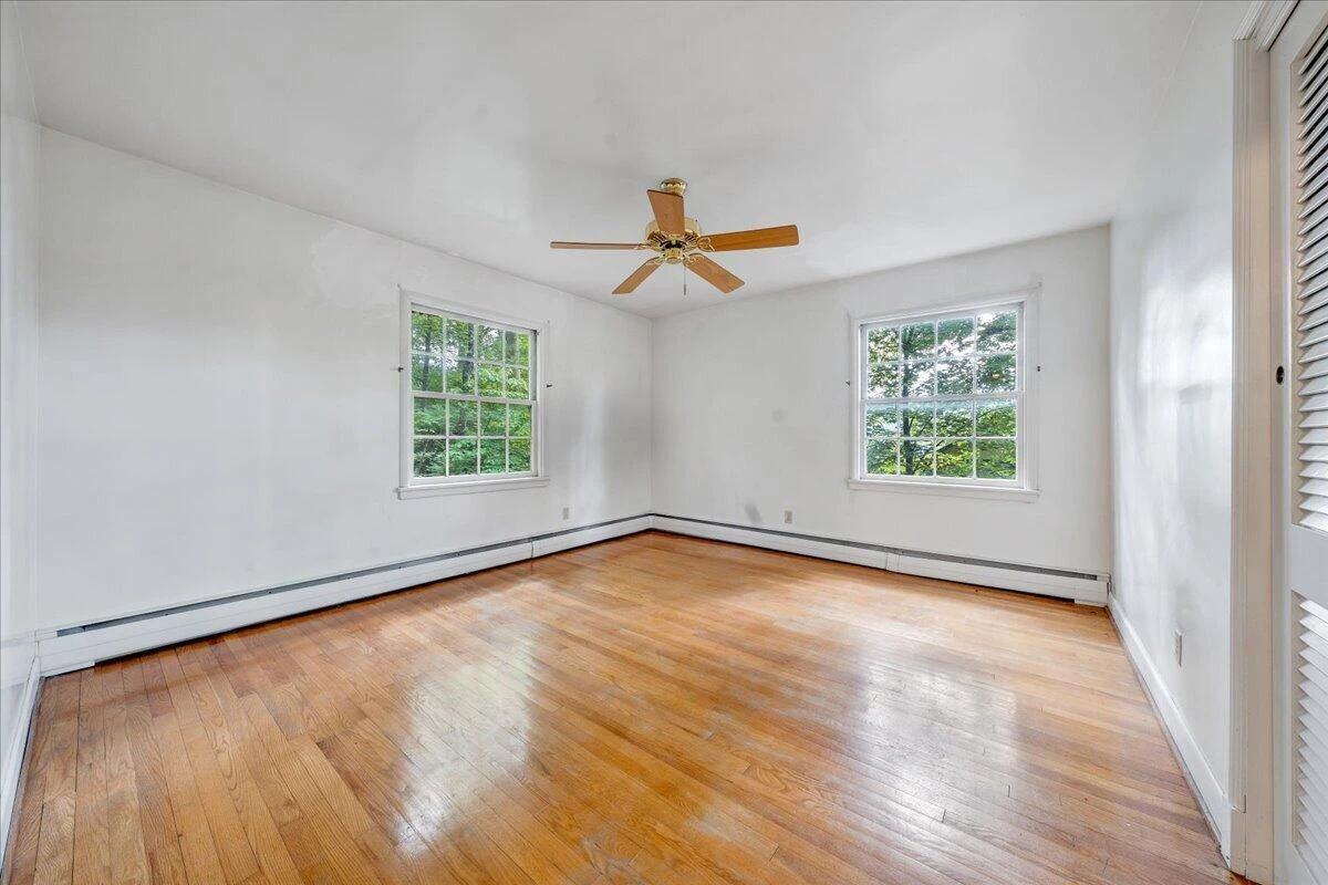 1009 Hardy RD - Photo 21