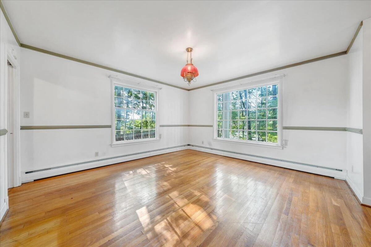 1009 Hardy RD - Photo 6