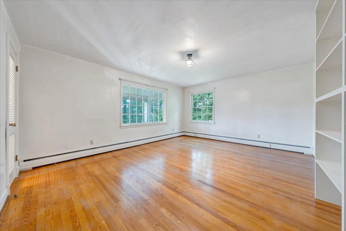 1009 Hardy RD - Photo 27