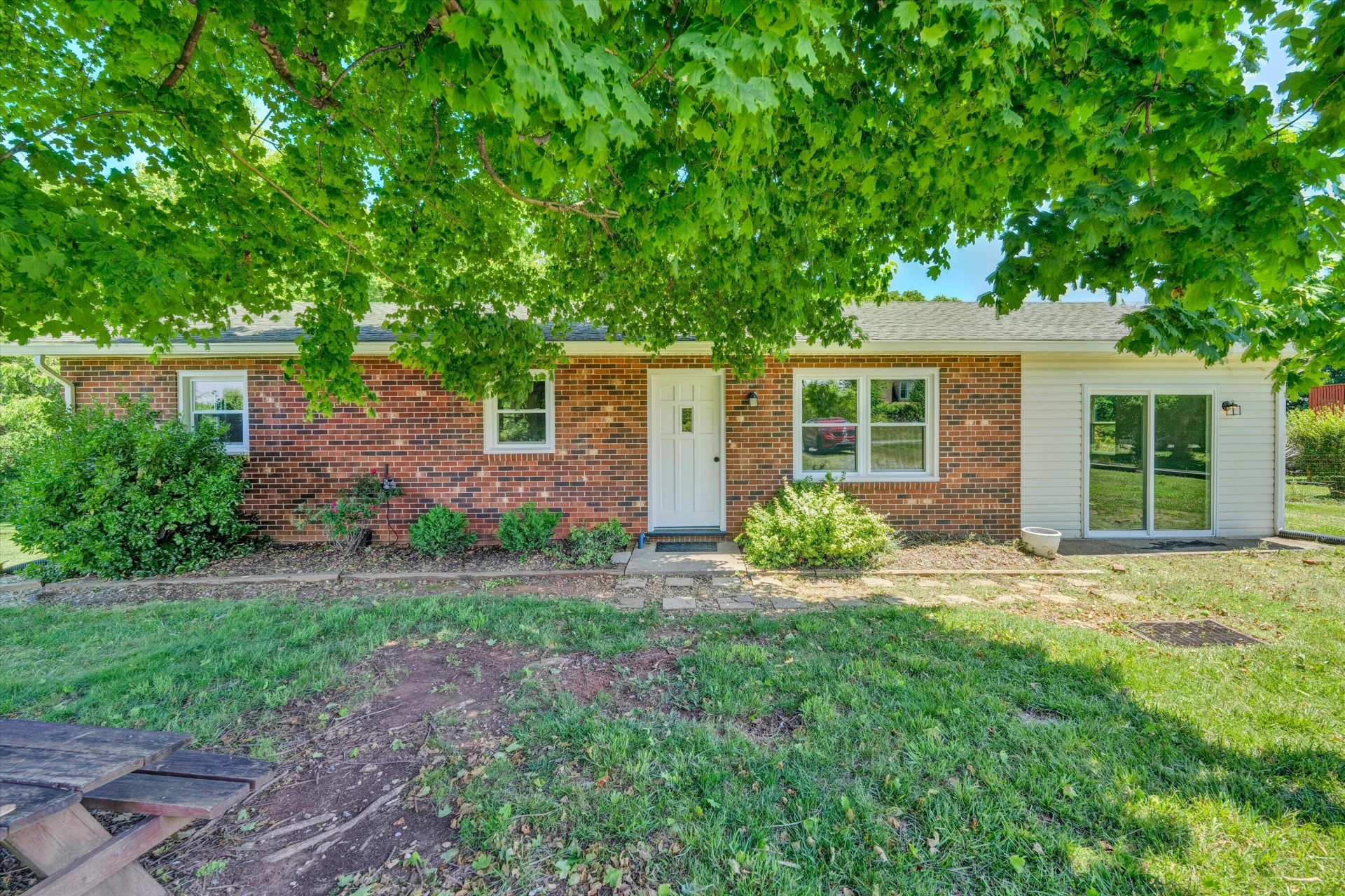 1230 Tripple Creek RD