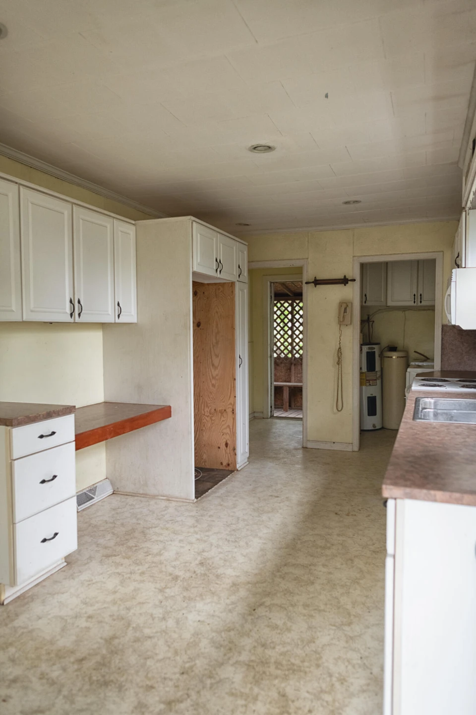 5405 Roanoke RD - Photo 14