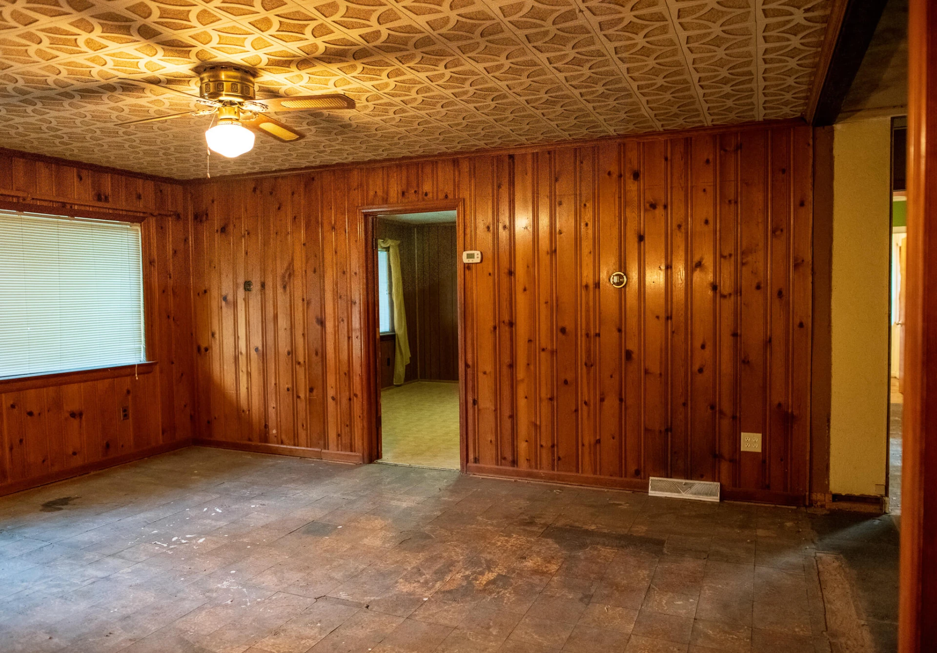5405 Roanoke RD - Photo 16