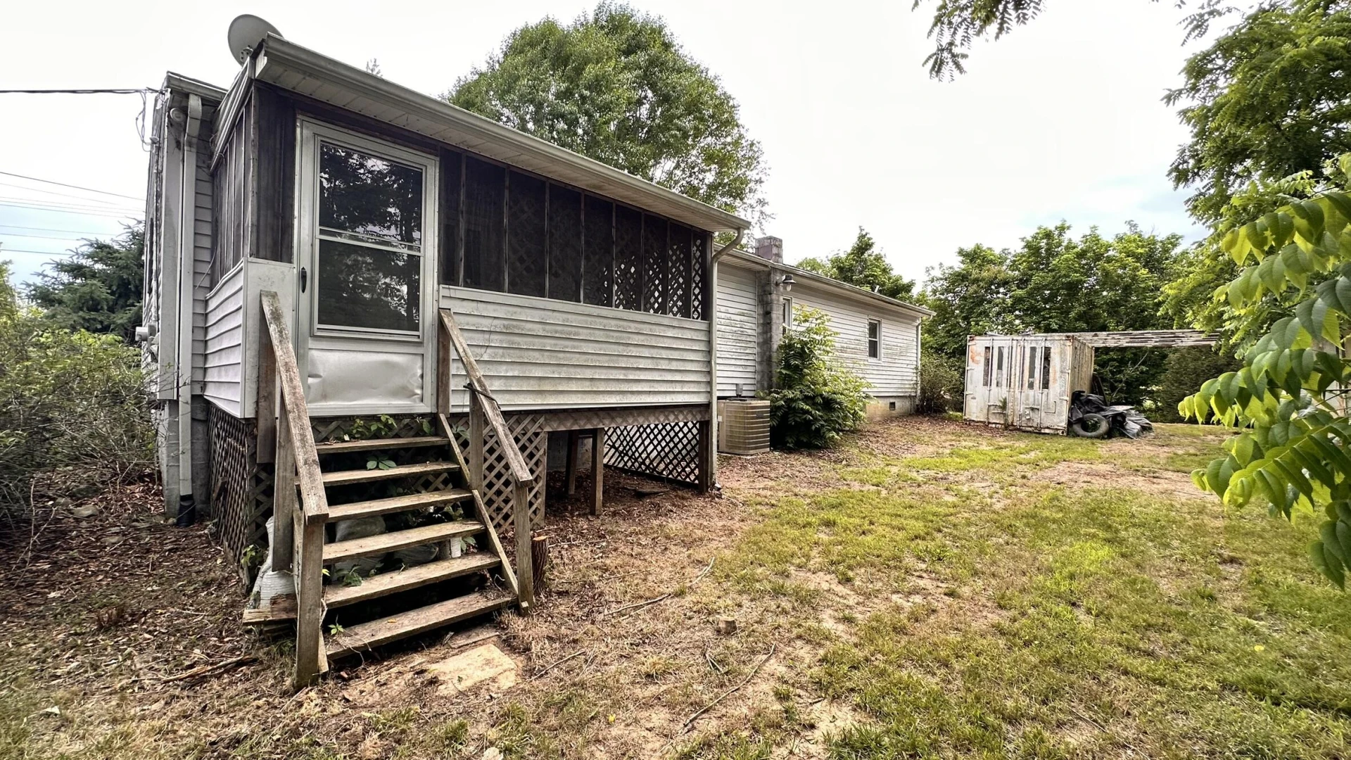 5405 Roanoke RD - Photo 6