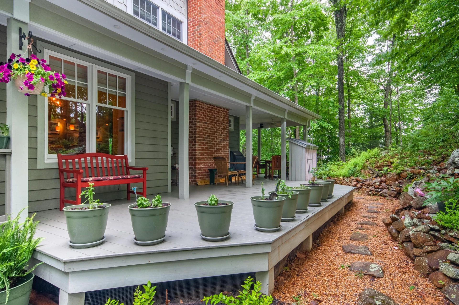 151 Stoneybrook RD - Photo 4