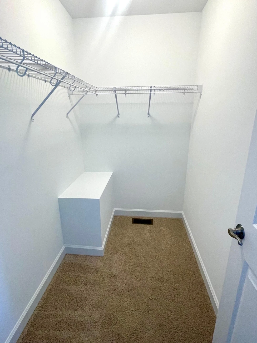 209 Broad ST - Photo 20