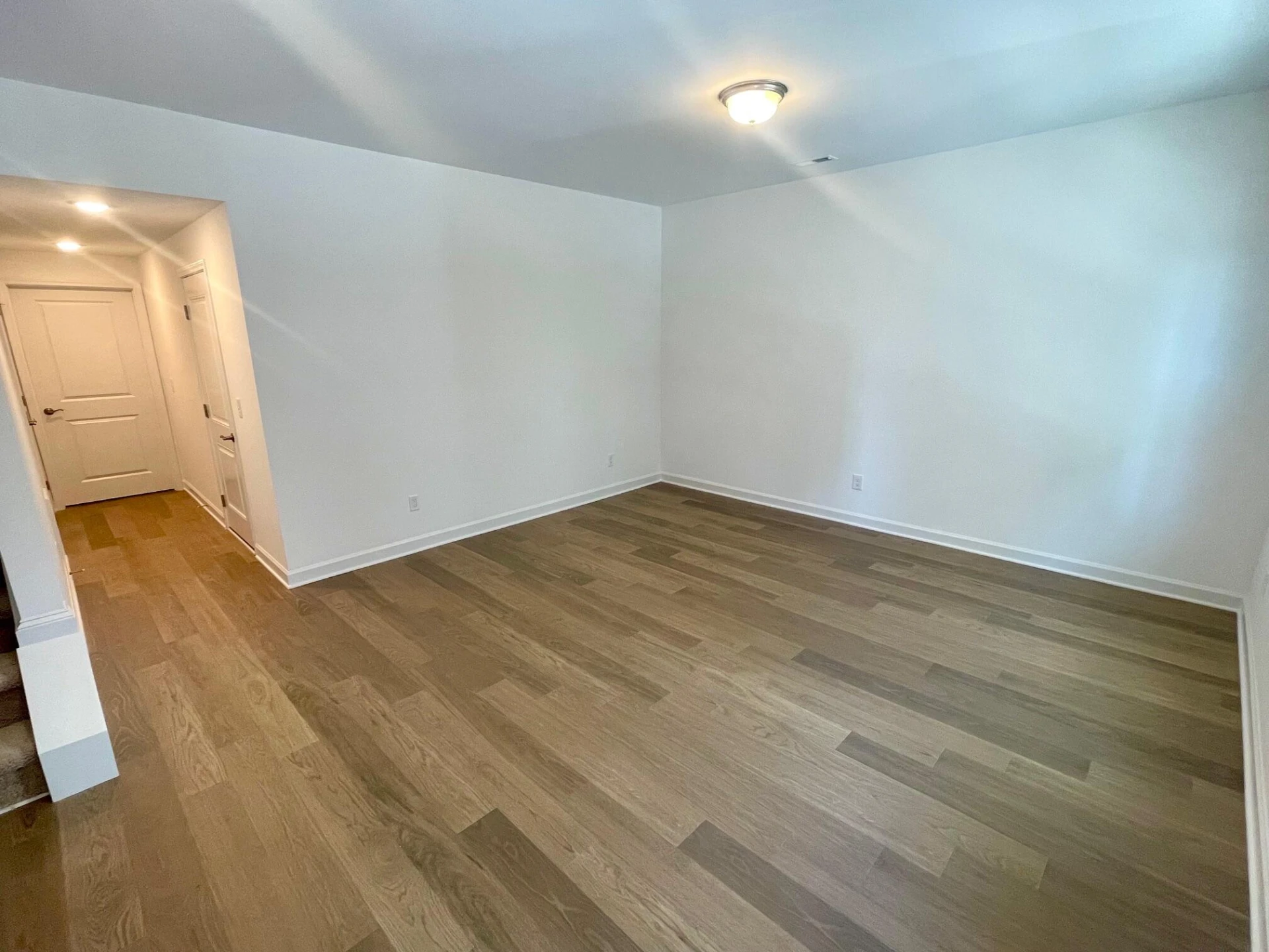 209 Broad ST - Photo 4