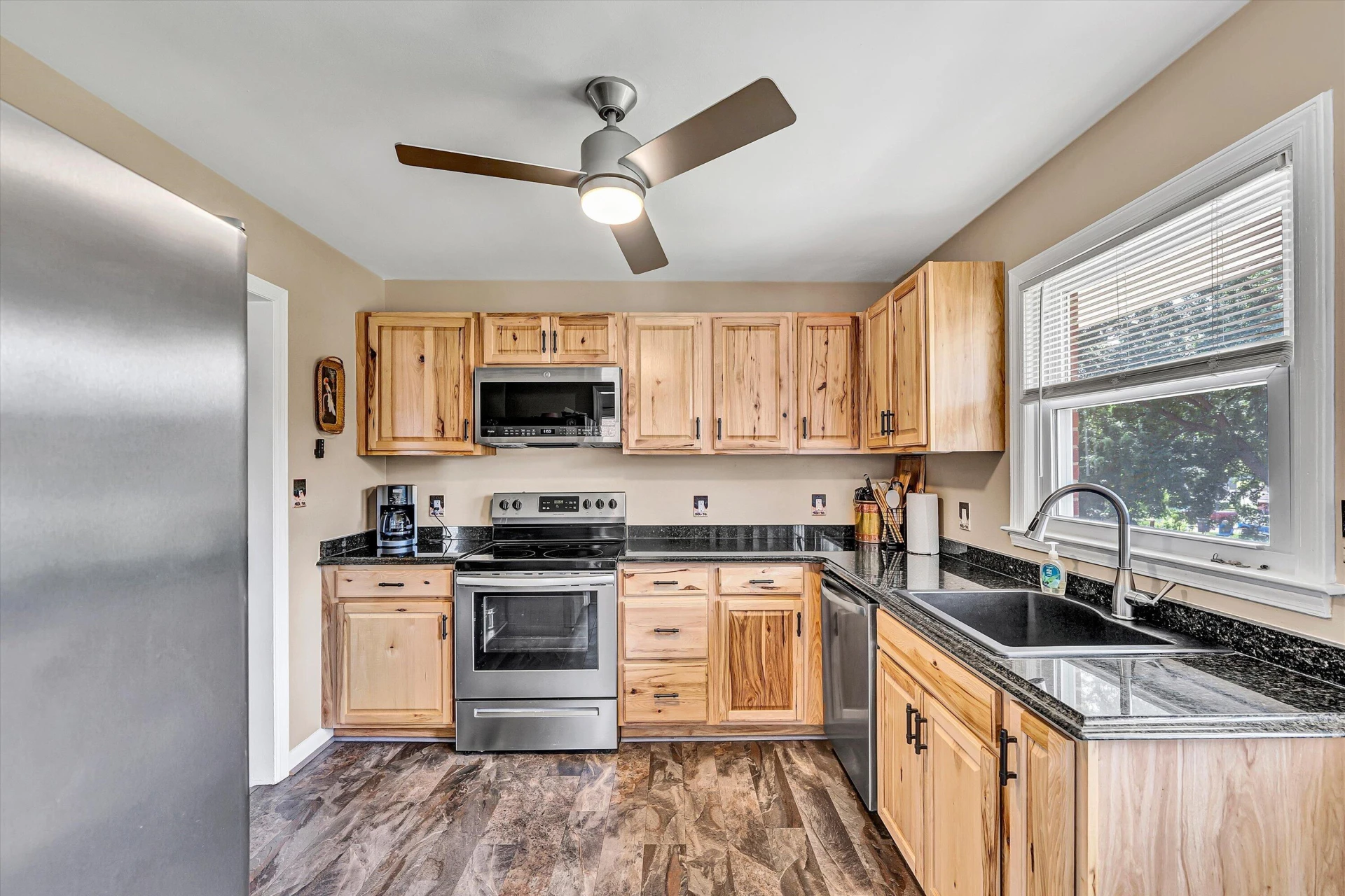4928 Pomeroy RD NW - Photo 11