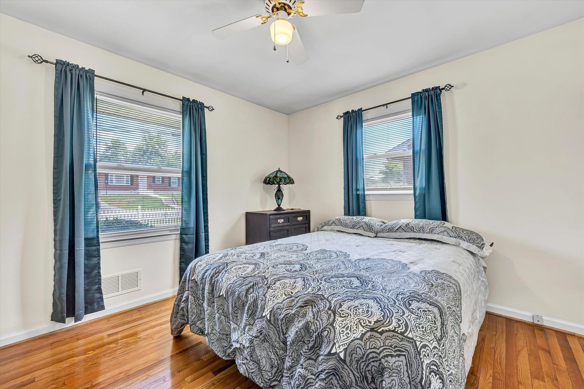 4928 Pomeroy RD NW - Photo 16