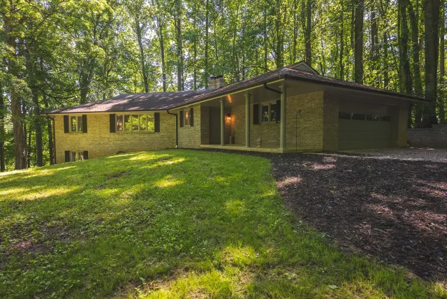 1200 Lakewood DR, Blacksburg, VA, 24060