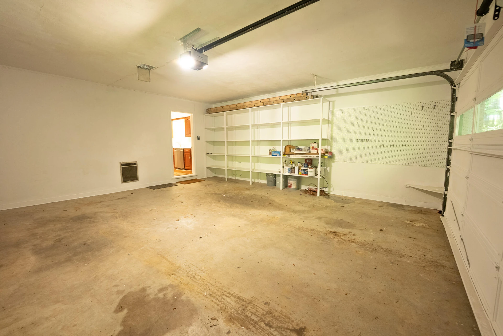 1200 Lakewood DR - Photo 10