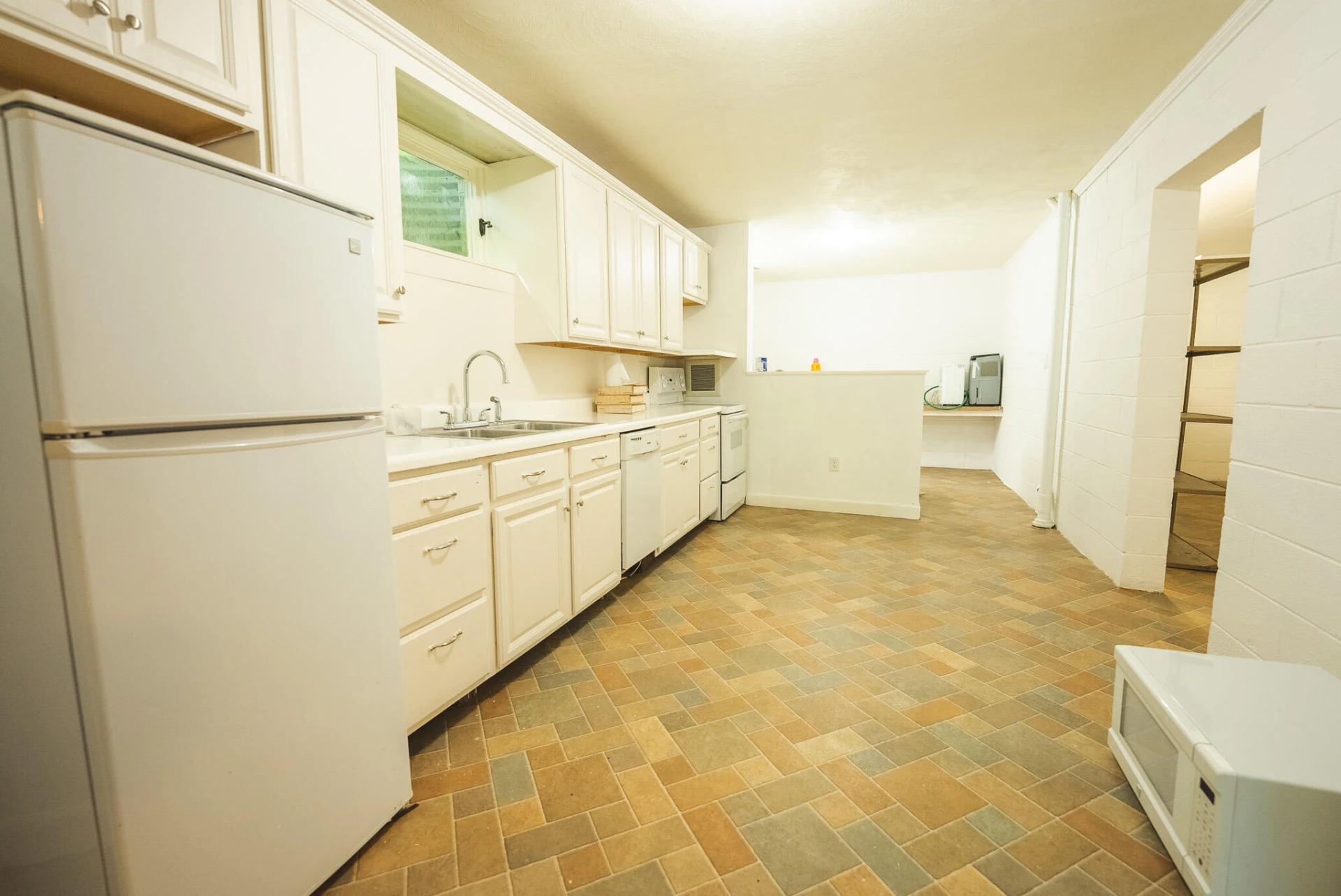 1200 Lakewood DR - Photo 34